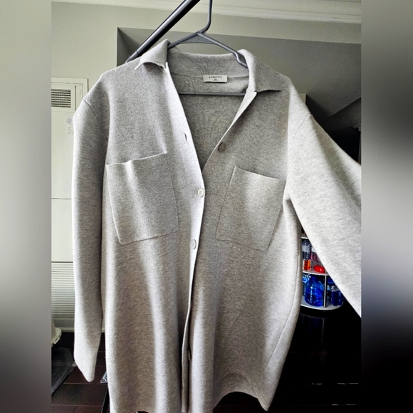 Almost New Coat Jacket Babaton - Picture 7 of 7